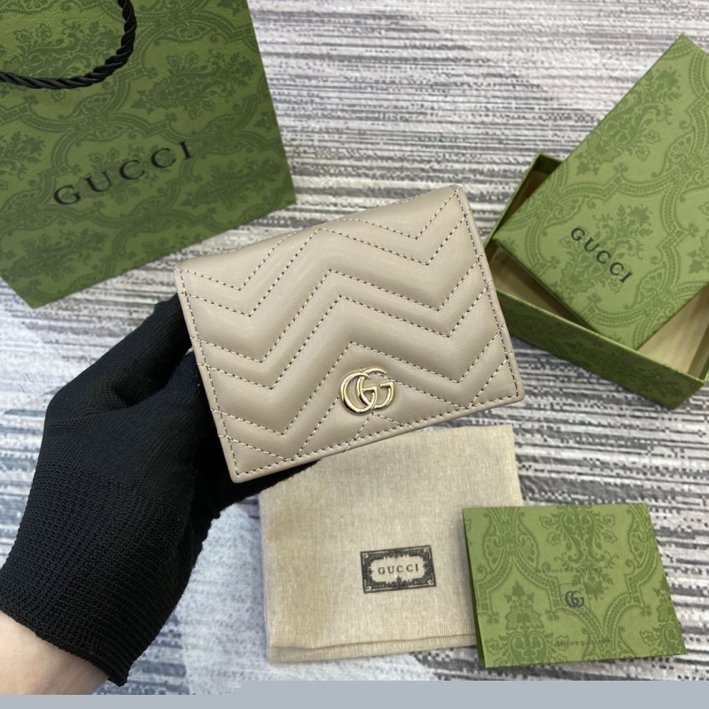 G*u*i wallets & purse